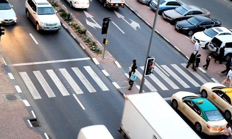 Types of traffic lane markings